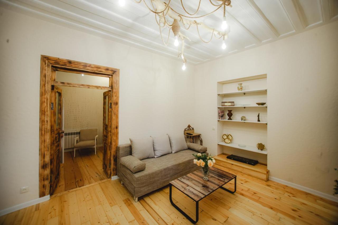 Mkhitaryan Guest House Gyumri Ngoại thất bức ảnh