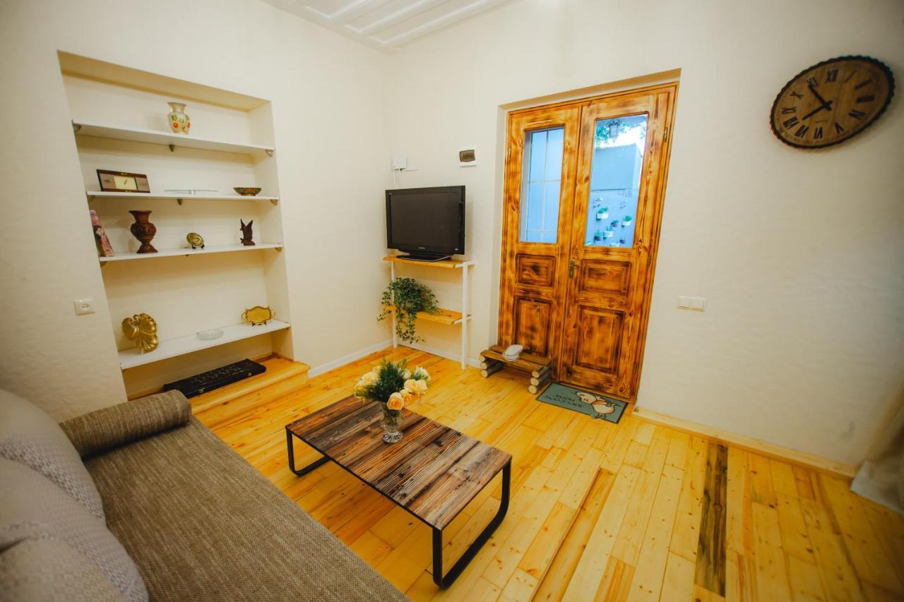 Mkhitaryan Guest House Gyumri Ngoại thất bức ảnh